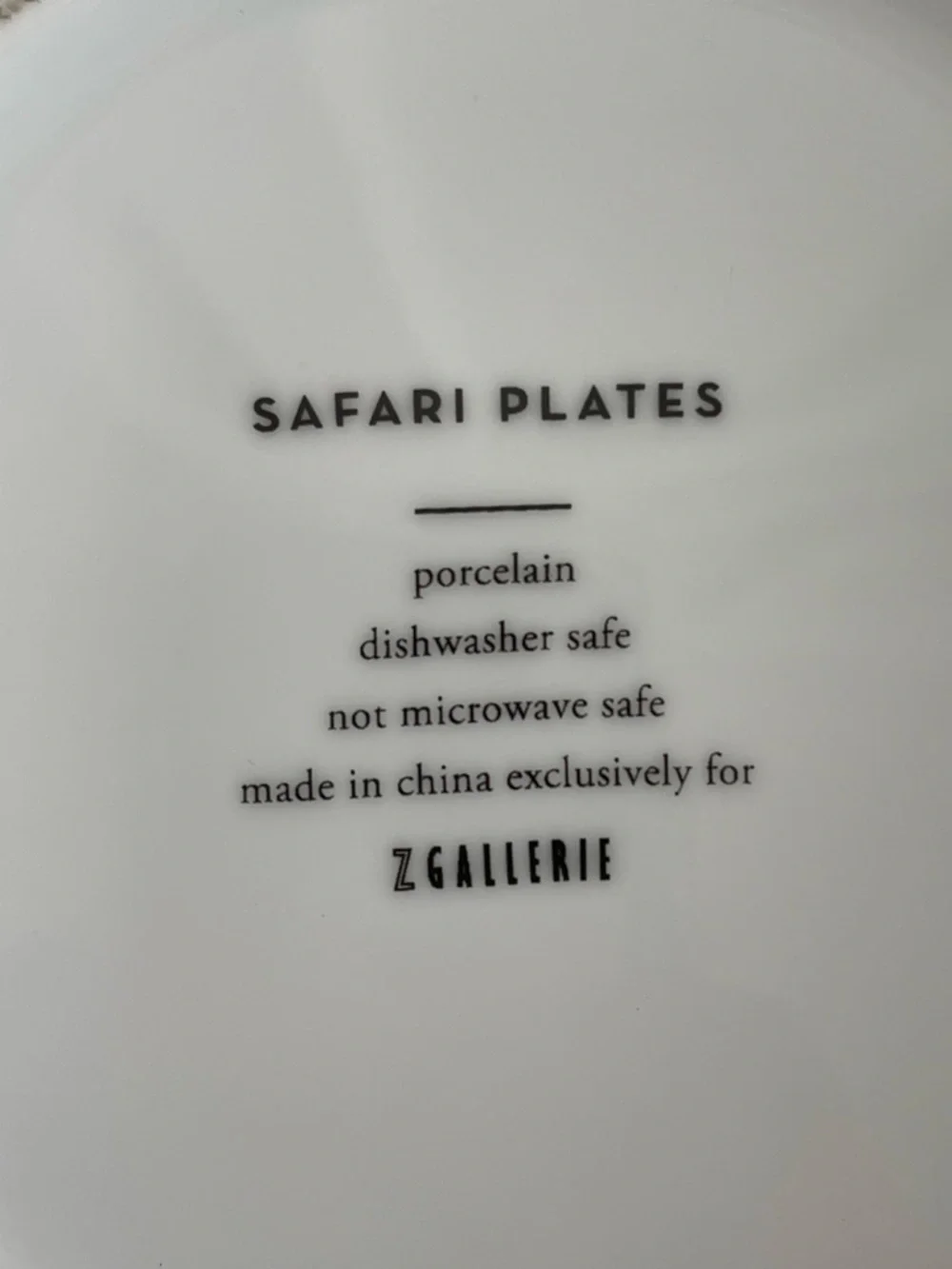 Z Gallerie Safari Animal Print Porcelain Dinner Plates Set of 4 White Gold 7.5”
